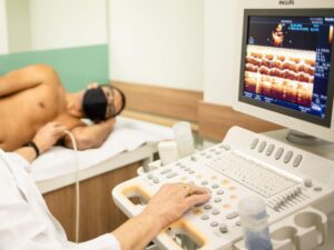 Ecocardiograma Bidimensional com Doppler Colorido